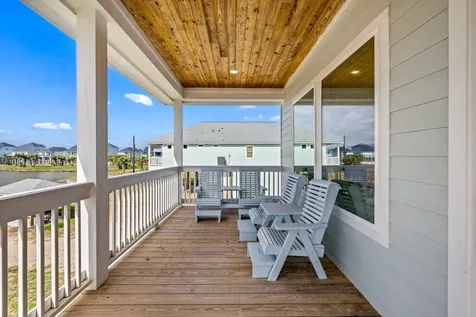 4042 Miramar Court Galveston TX 77554