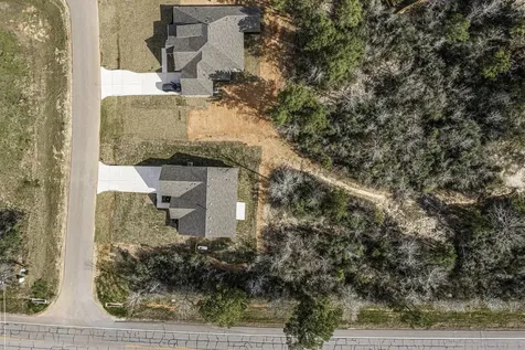 11702 Oakwood Ranch Willis TX 77378