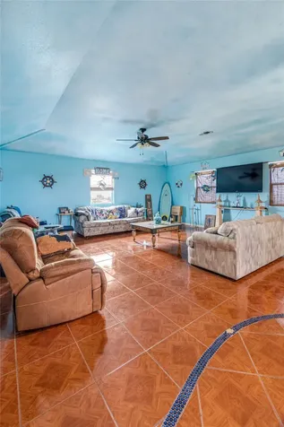 1495 Mabry Street Gilchrist TX 77617