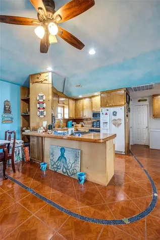 1495 Mabry Street Gilchrist TX 77617