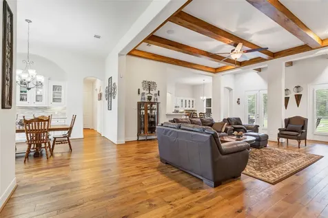 229 Sundog Road Huntsville TX 77340