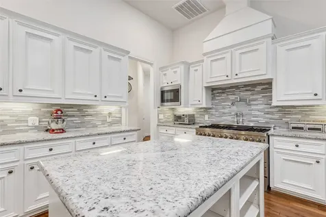 229 Sundog Road Huntsville TX 77340