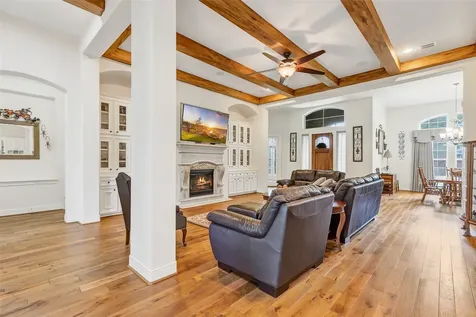 229 Sundog Road Huntsville TX 77340