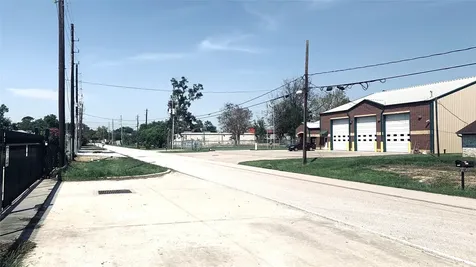 2934 Washington Drive Houston TX 77038