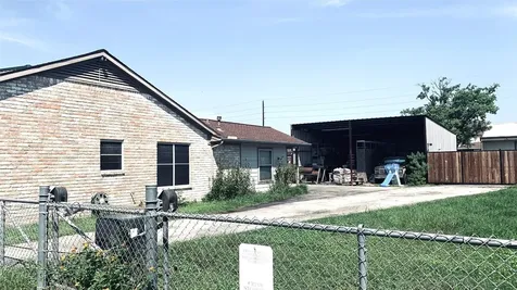 2934 Washington Drive Houston TX 77038