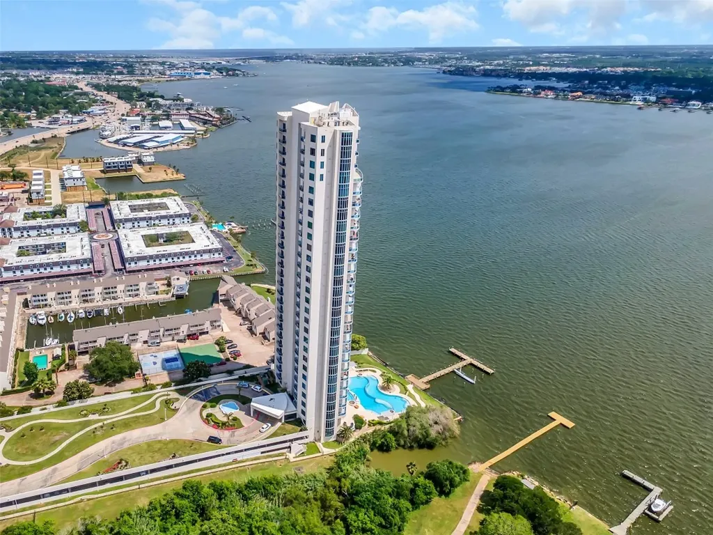 4821 Nasa Parkway Parkway 21w Seabrook TX 77586