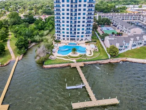4821 Nasa Parkway Parkway 21w Seabrook TX 77586