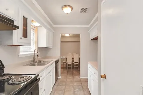4803 Beechaven Street Houston TX 77053