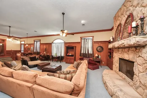 7018 Railroad Street Wallis TX 77485