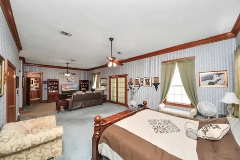 7018 Railroad Street Wallis TX 77485