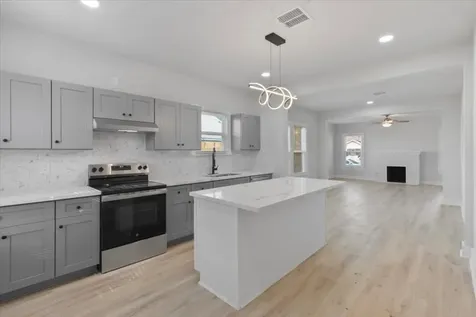 1118 Elliston Street Houston TX 77023