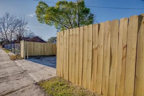 1118 Elliston Street Houston TX 77023