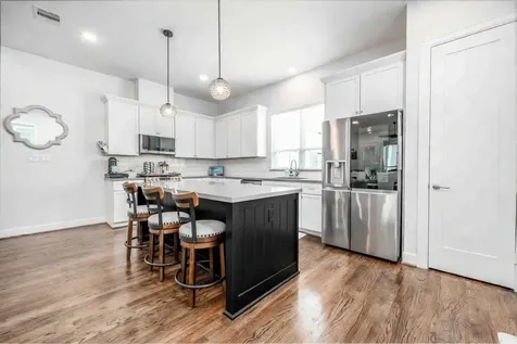 1038 Timbergrove Yards Lane Houston TX 77008