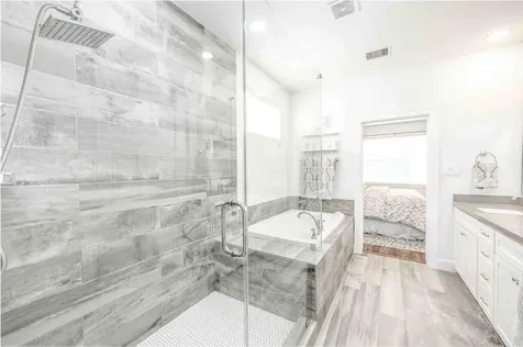 1038 Timbergrove Yards Lane Houston TX 77008