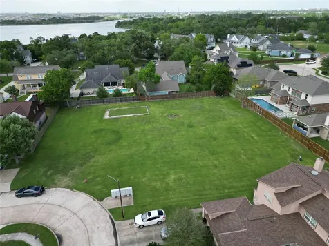 540 Birdsong Drive League City TX 77573