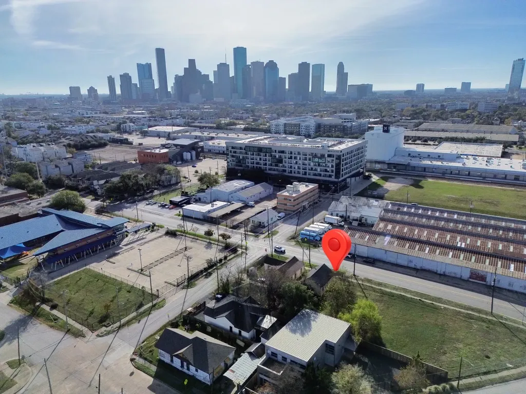 2306 Crockett Street Houston TX 77007