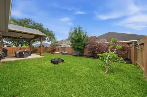 306 River Briar Lane Richmond TX 77406