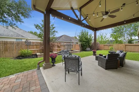 306 River Briar Lane Richmond TX 77406