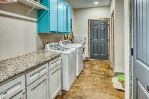1850 Lcr 439 Groesbeck TX 76667