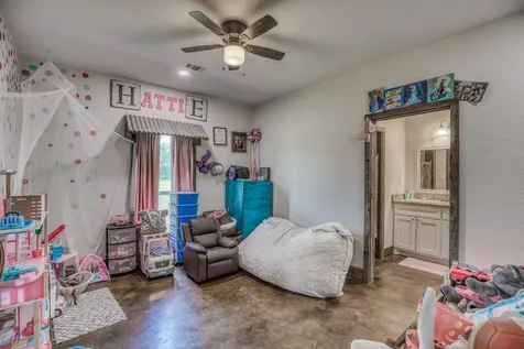 1850 Lcr 439 Groesbeck TX 76667