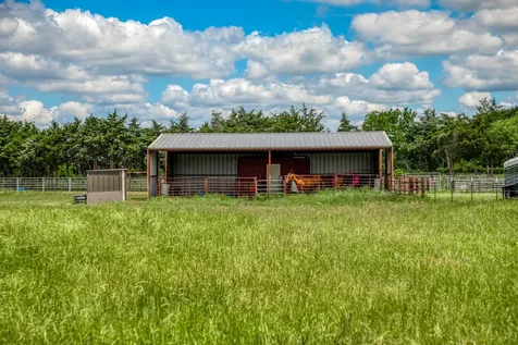 1850 Lcr 439 Groesbeck TX 76667