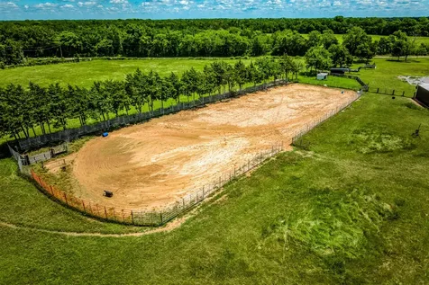 1850 Lcr 439 Groesbeck TX 76667