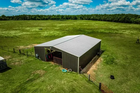 1850 Lcr 439 Groesbeck TX 76667