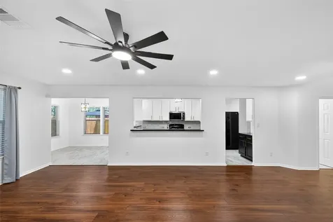 15807 Sonoma Park Drive Houston TX 77049