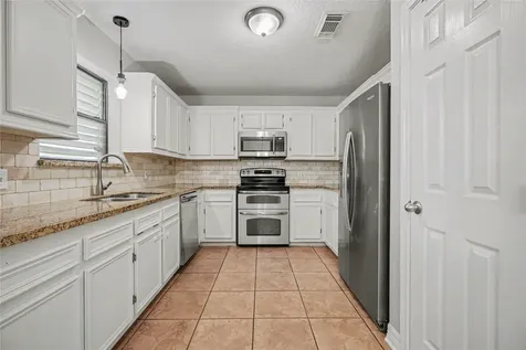12431 9th Street Santa Fe TX 77510