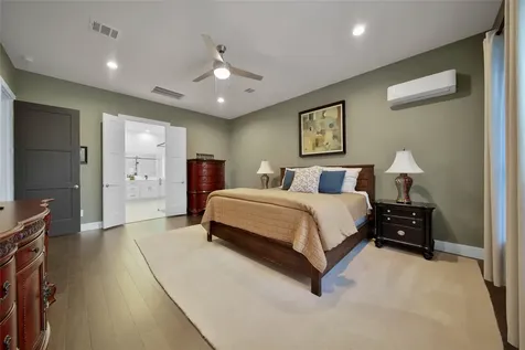 1015 Oak Briar Lane Montgomery TX 77384