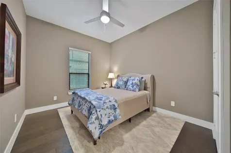 1015 Oak Briar Lane Montgomery TX 77384