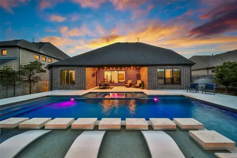 1015 Oak Briar Lane Montgomery TX 77384