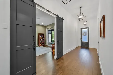 1015 Oak Briar Lane Montgomery TX 77384