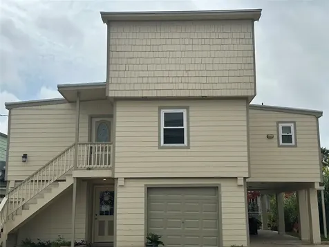 658 Warsaw Street Bayou Vista TX 77563