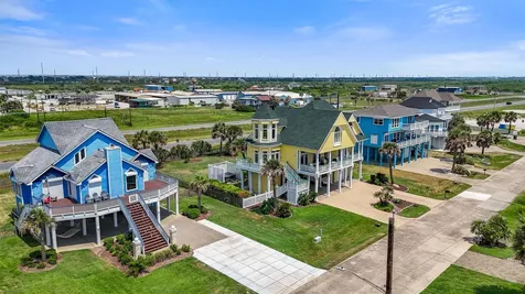 12223 Fm 3005 Galveston TX 77554