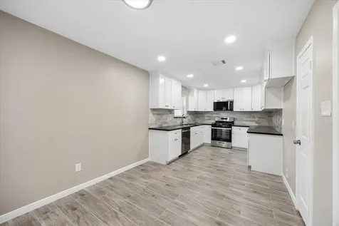 4315 Kelling Street Houston TX 77045