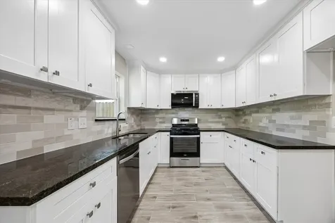 4315 Kelling Street Houston TX 77045