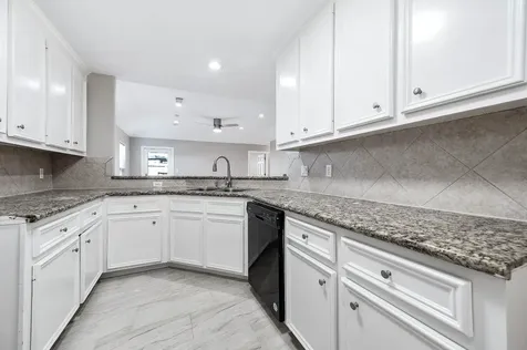 7308 Avenue R Galveston TX 77551