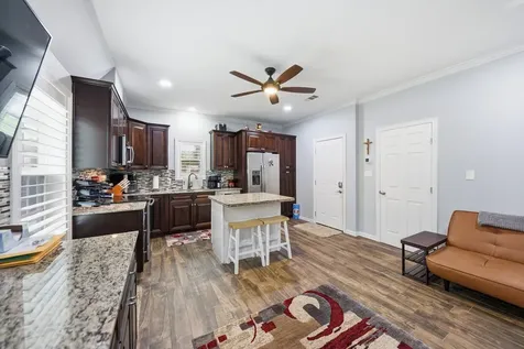 518 Columbus Road Sealy TX 77474