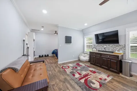 518 Columbus Road Sealy TX 77474