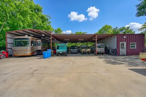 518 Columbus Road Sealy TX 77474
