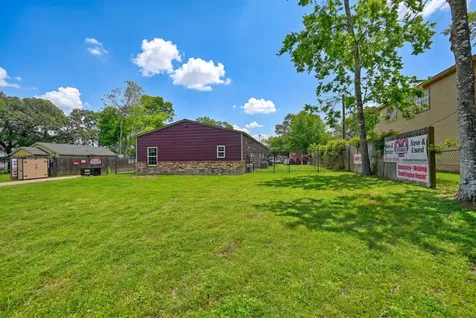 518 Columbus Road Sealy TX 77474
