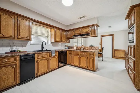 4606 Santiago Street Pasadena TX 77504