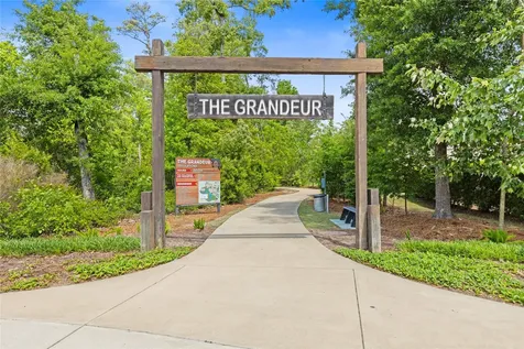 641 Royal Arch Drive Conroe TX 77304