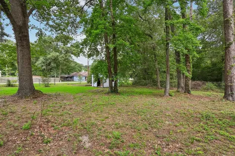 2703 N Colosseum Court New Caney TX 77357