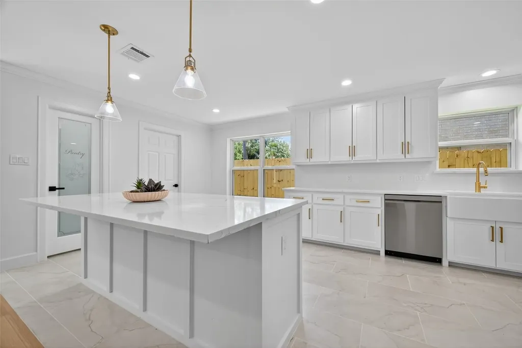 2219 Briar Branch Drive Houston TX 77042