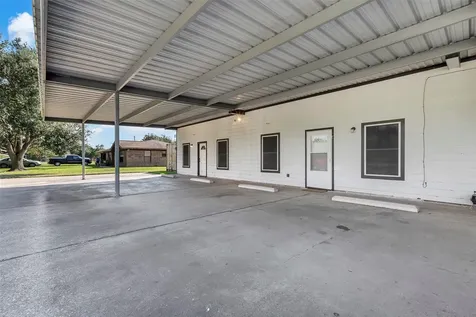 7900 Fm 2354 Unit B Beach City TX 77523