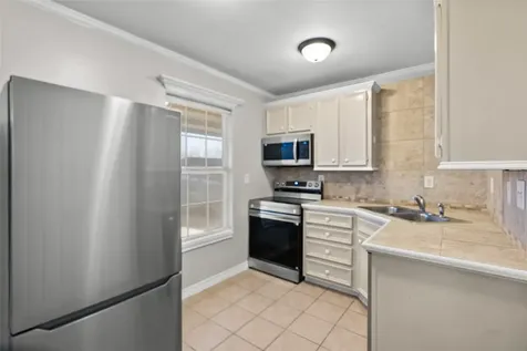 7900 Fm 2354 Unit B Beach City TX 77523