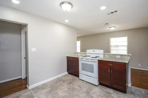 6223 Wayland Street Houston TX 77021
