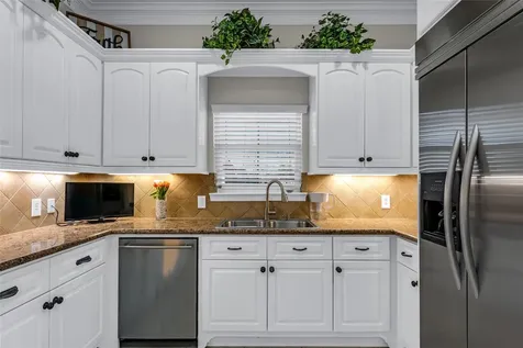 1910 Fox Trot Circle Richmond TX 77406
